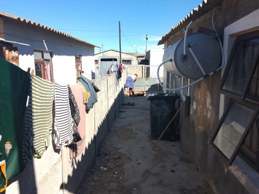 Bedroom Property for Sale in Harare Western Cape